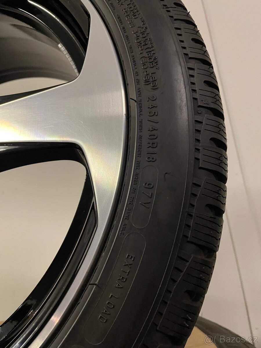 Original zimni alu kola Mercedes C r18 W205 S205 98% - 10