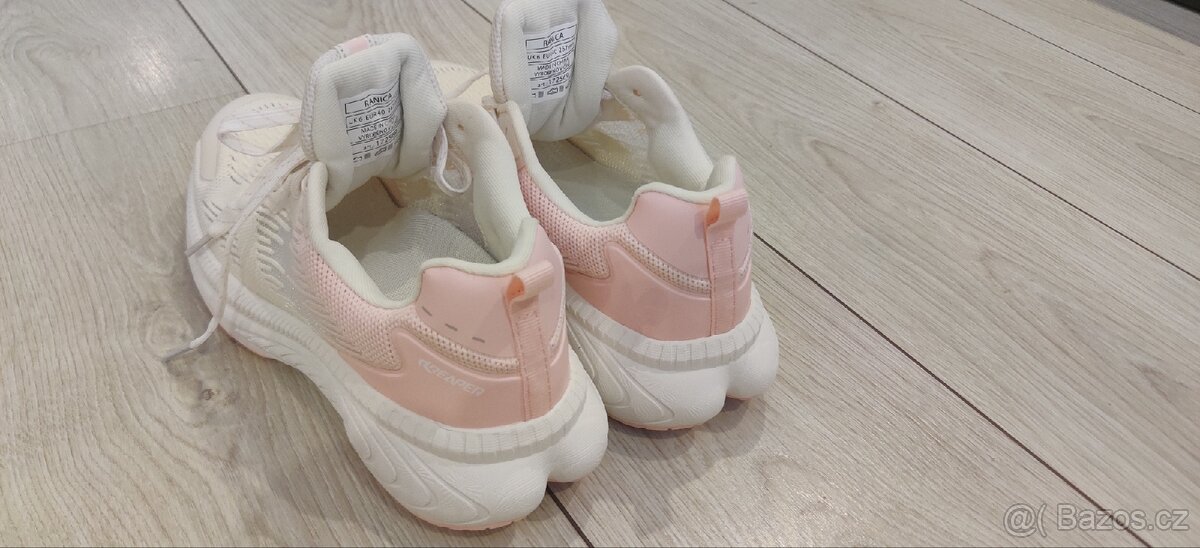 Dámská volnočasová obuv - 10