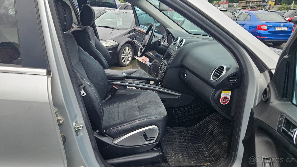 Mercedes-Benz ML350 CDi 4Matic - 10