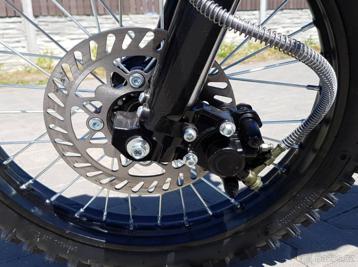 motorka Sky 125ccm 17/14 černá - 10