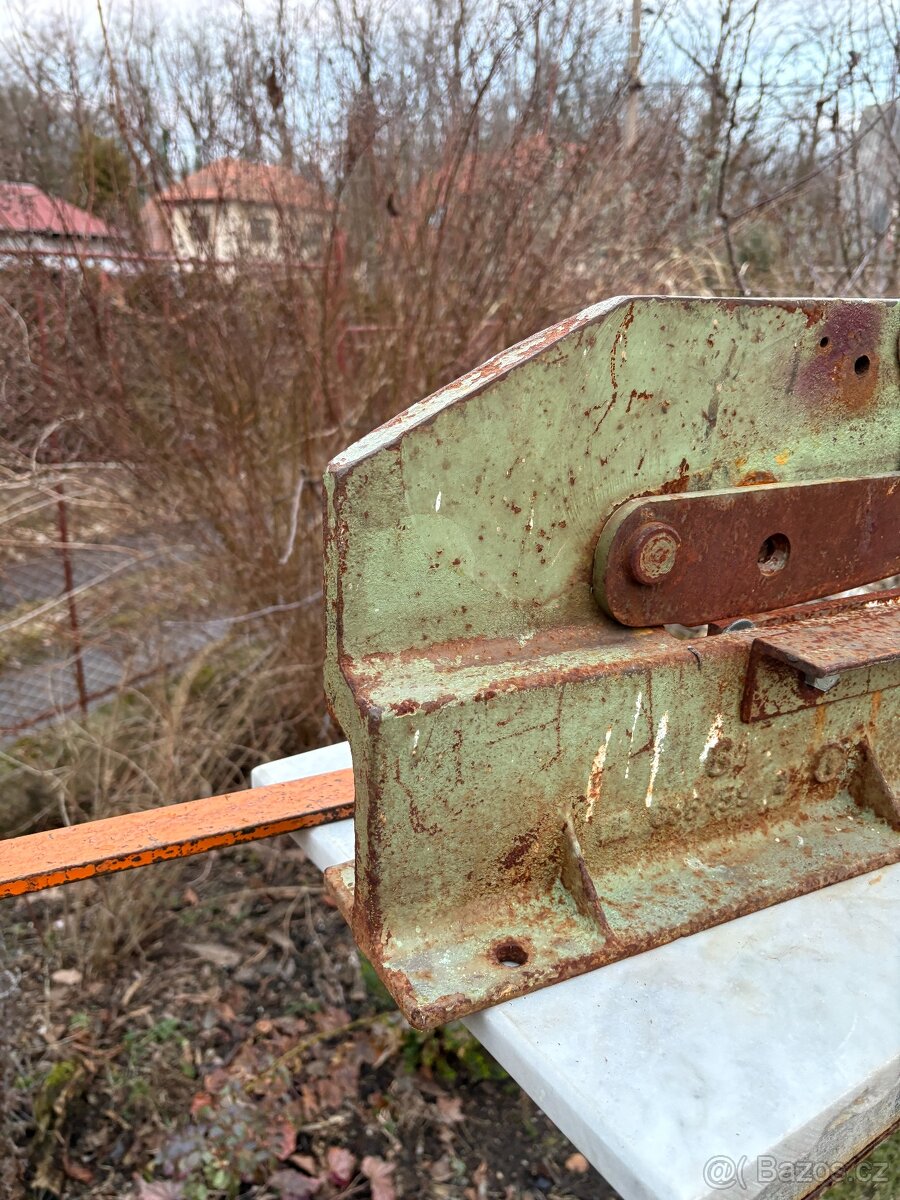 Pákové nůžky na plech - 10