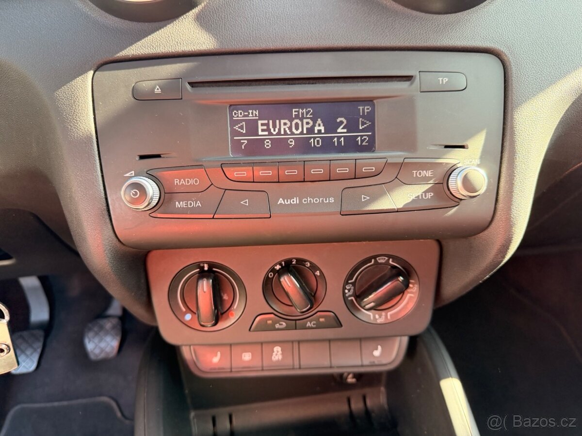 Audi A1 1.2 TFSI | 2012 | ČR | SERVIS | - 10