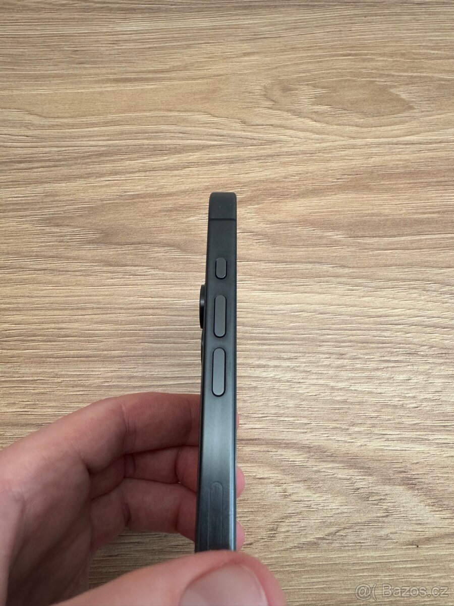 iPhone 15 Pro Max 256 GB – perfektní stav, originální balení - 10