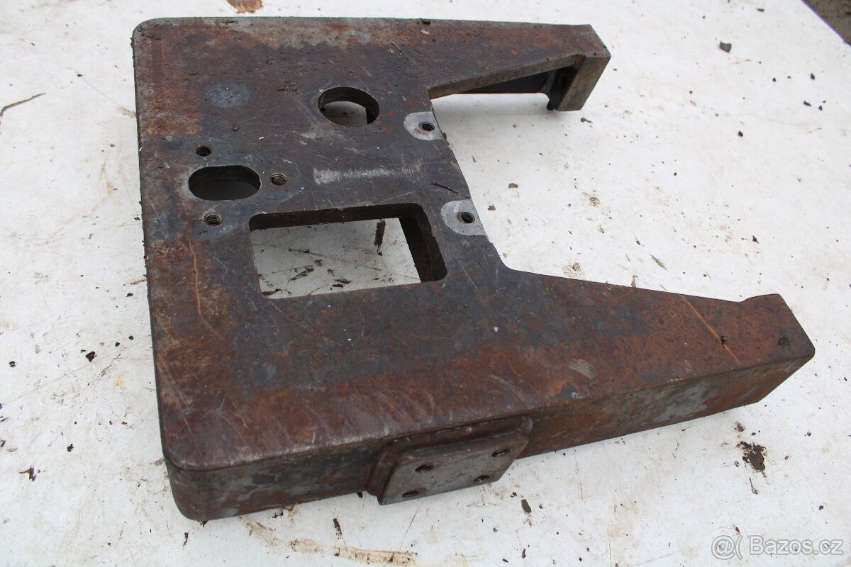 Zetor 7245 7745 ukt vana nad přední nápravu ocelová - 10