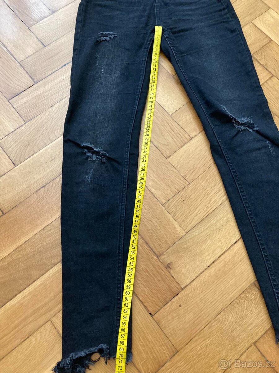 černé rifle Pull&Bear vel.32 - 10