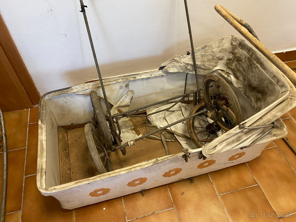 Retro kočárek Liberta + druhý zdarma - 10
