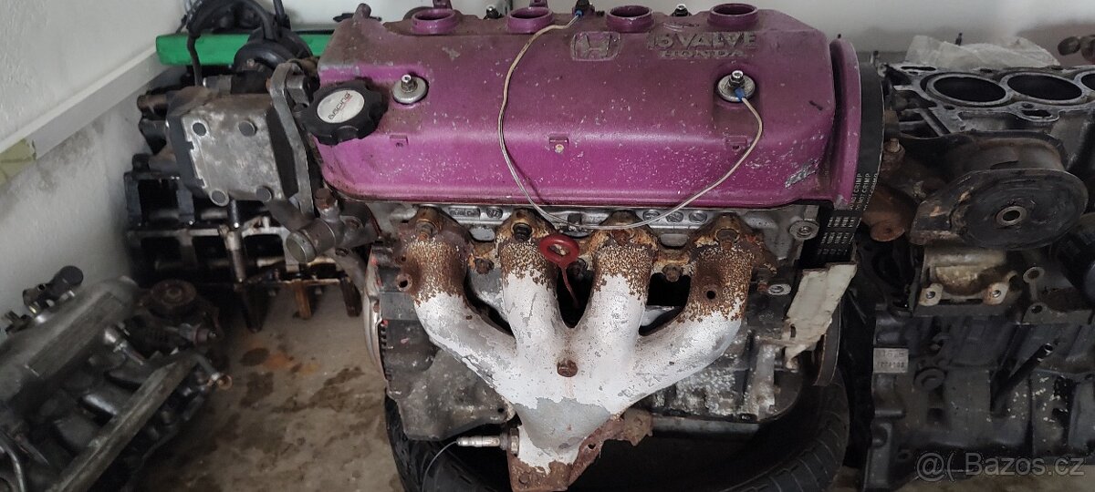 Díly CRX 2,3G Civic 4G - 10