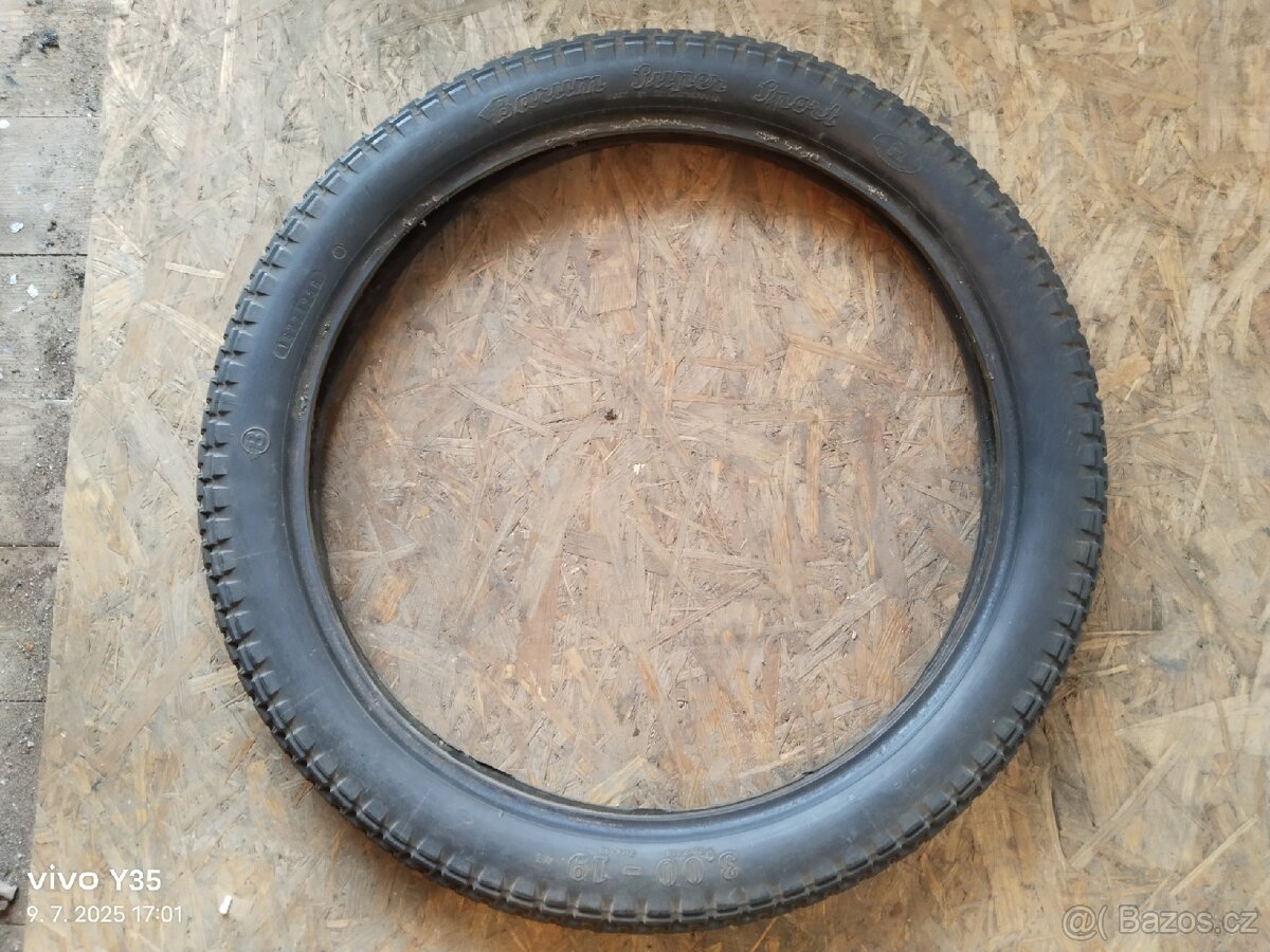 Jawa a ČZ - Baťa a Barum 19" - 10