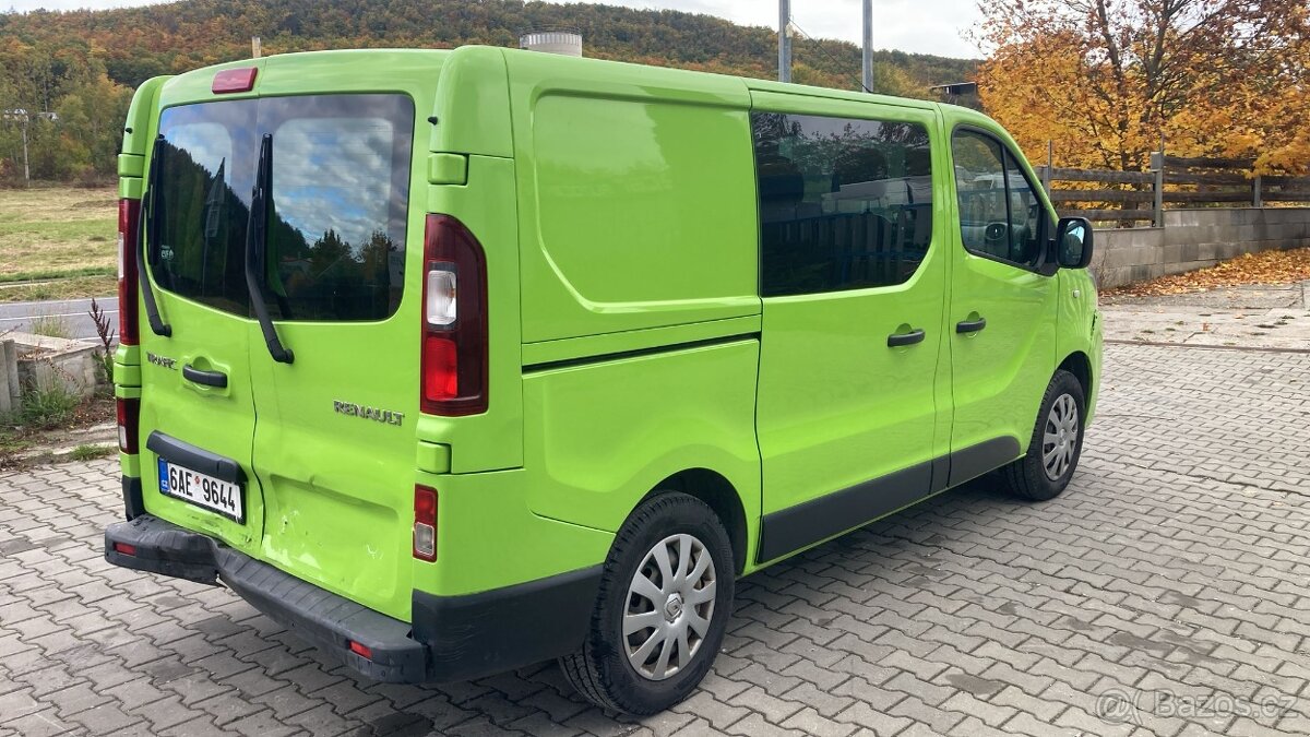 Renault Trafic 6-míst - 10