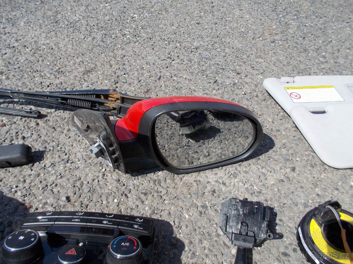 Díly interiéru Hyundai i30 - 10