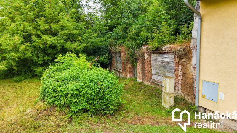 Prodej stavebního pozemku v Olomouci, 298 m2, ulice... - 10