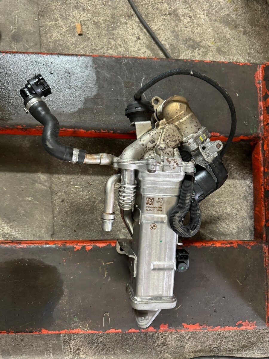 BMW MOTOR N47N / N47T F10 F11 F30 F31 F34 - 10