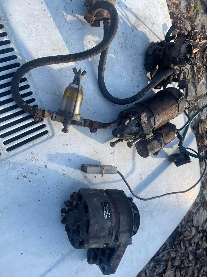 Prodám díly na Fiat 127 A - 10