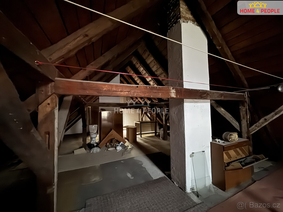 prodej komerčního objektu v Českém Krumlově - 10