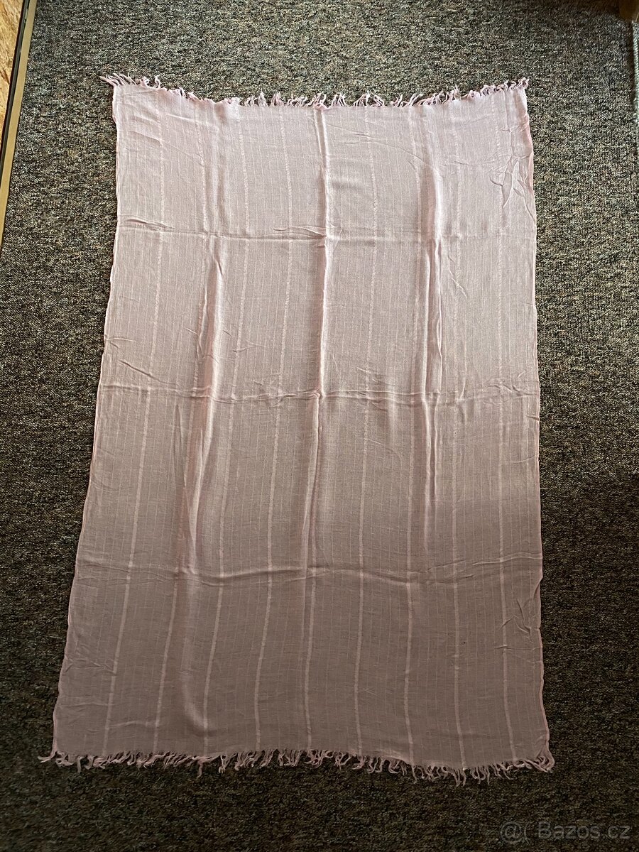 Nový šátek Avon - světle růžový, decentní vzor - 10