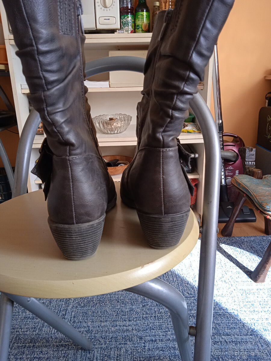 Dámské kozačky vel.38 - 10