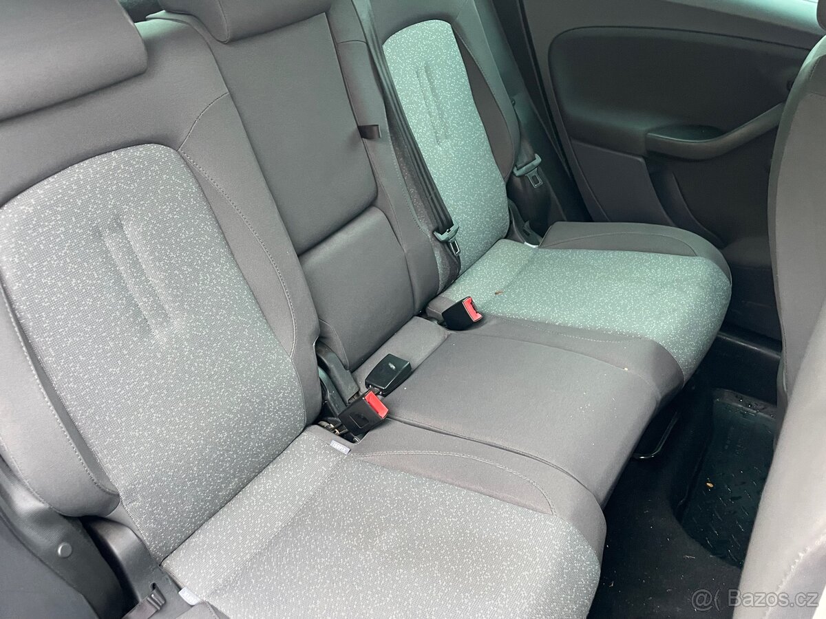 SEAT ALTEA 1.6i 75kW - 10