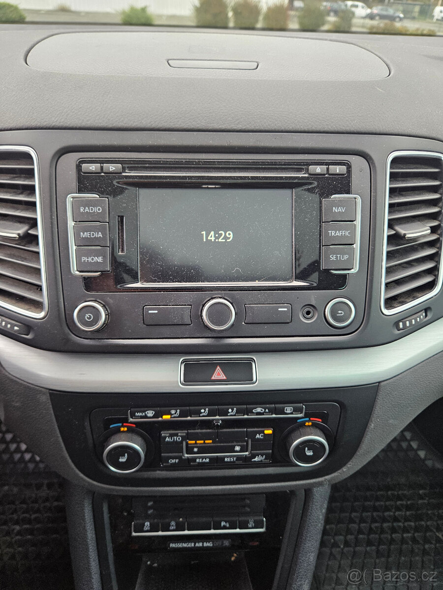 Vw Sharan 2.0Tdi 4x4, 7 míst, Highline - 10