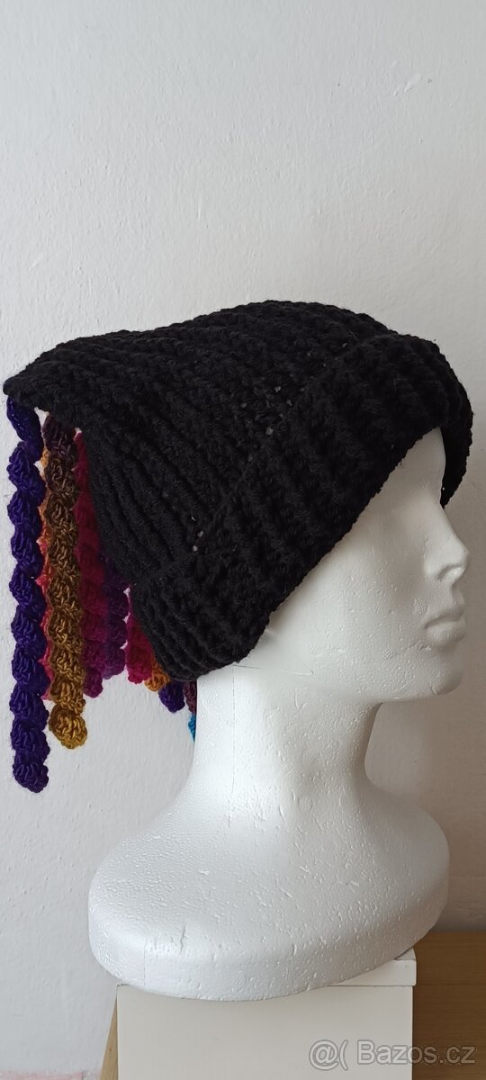 Pletené a háčkované čepice - 10