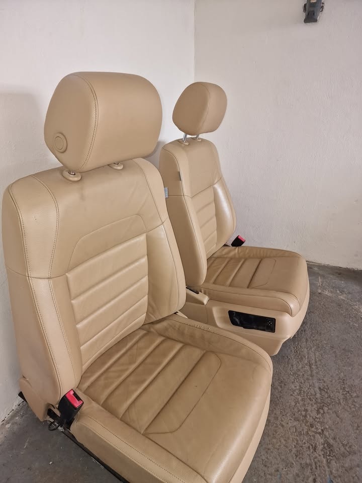 Volkswagen Touareg interier - 10