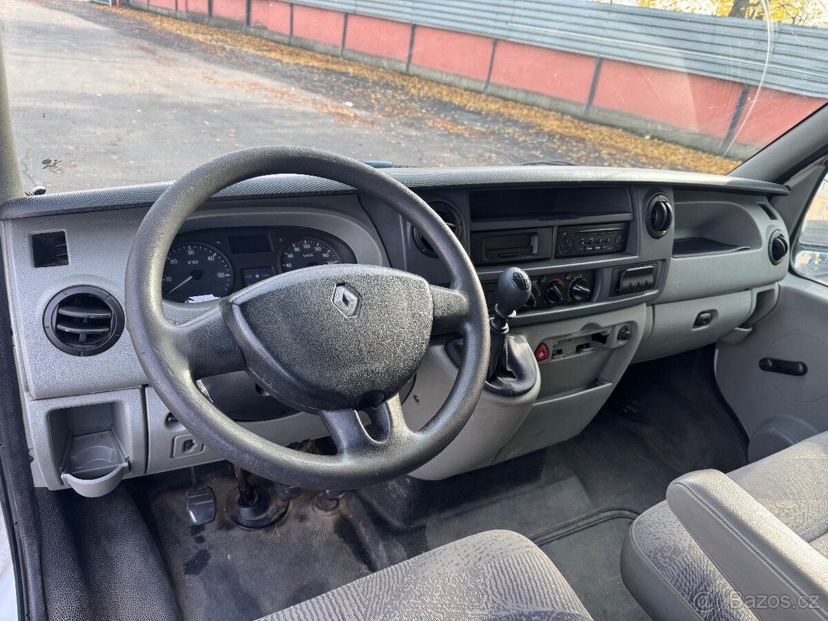 RENAULT MASTER 2.5 dCI 6-MÍST MODEL 2006 MOŽNO NA SPLÁTKY - 10