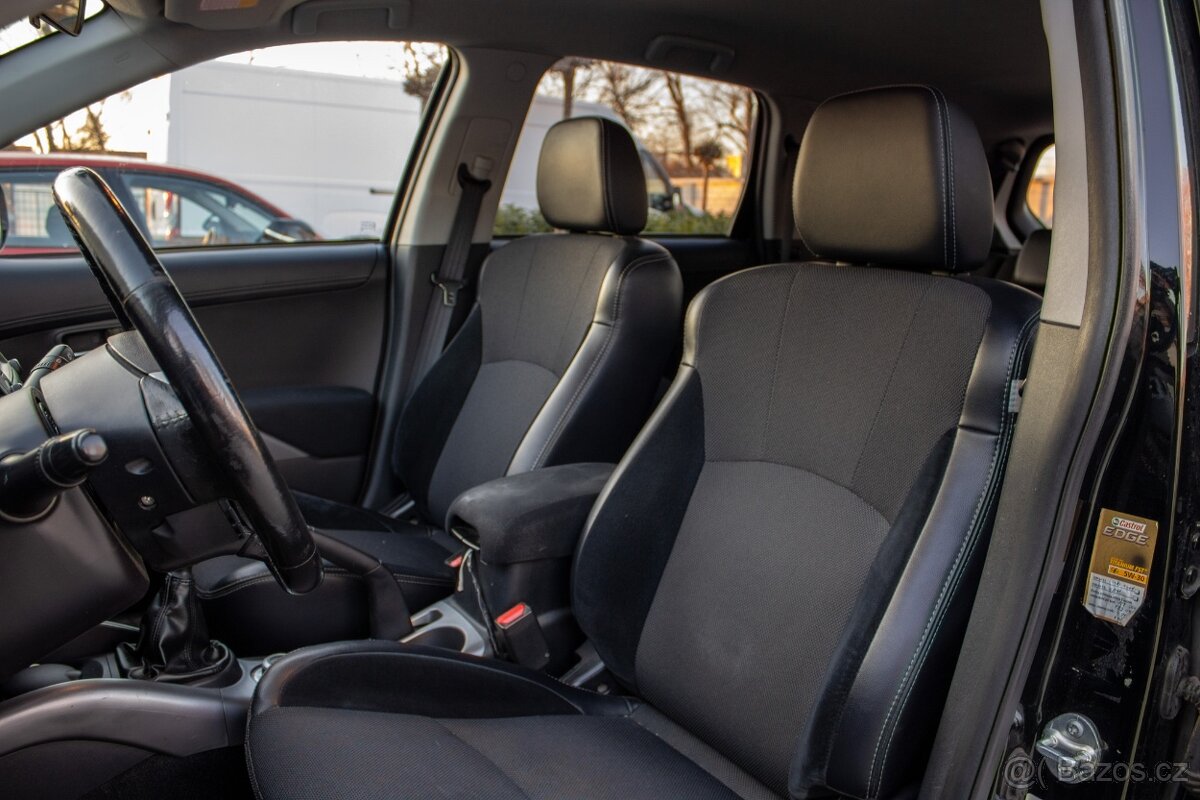 Mitsubishi Outlander 2.2 DI-D 4x4 - 10