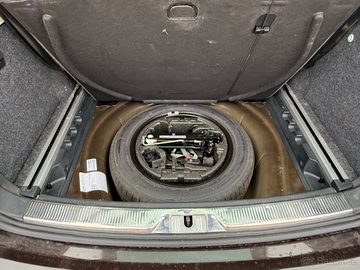 Škoda Superb 2.0 TDI DSG Elegance - 10