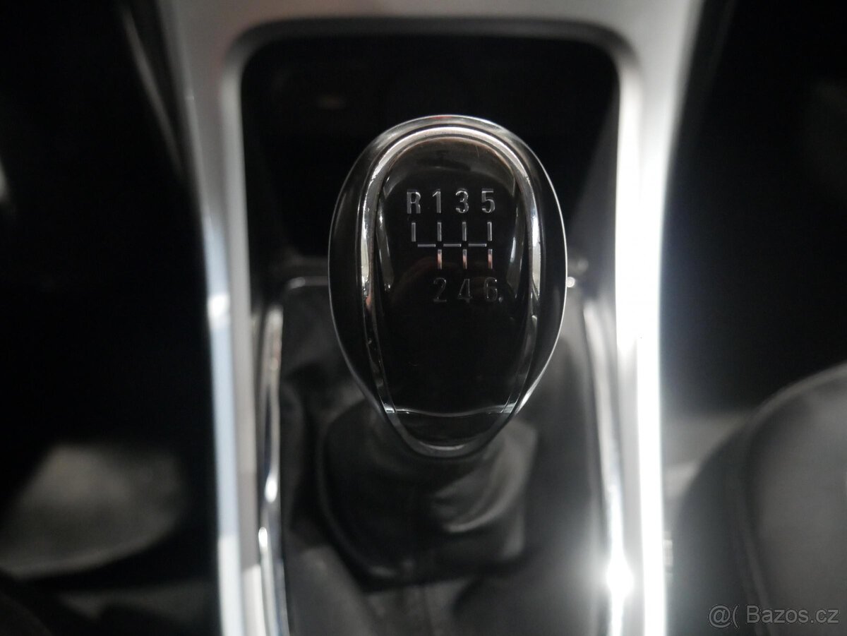 Opel Astra 1.4T , 103 kW LPG + benzín, 2015 - 10