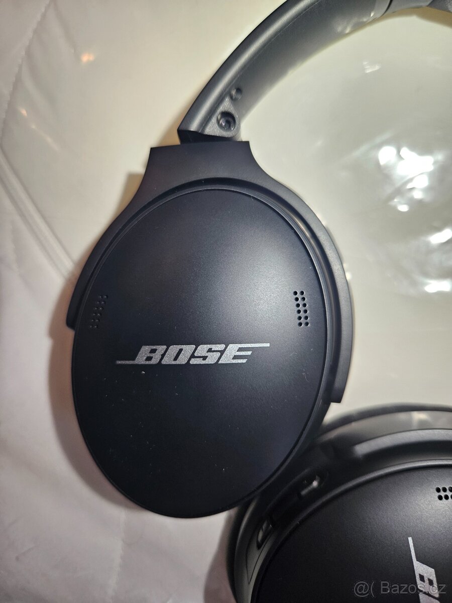 Bose QuietComfort 45 - 10