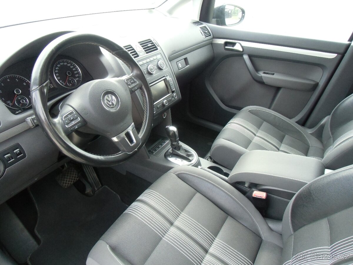 Volkswagen Touran 1.4 TSI DSG CONFORTLINE - 10