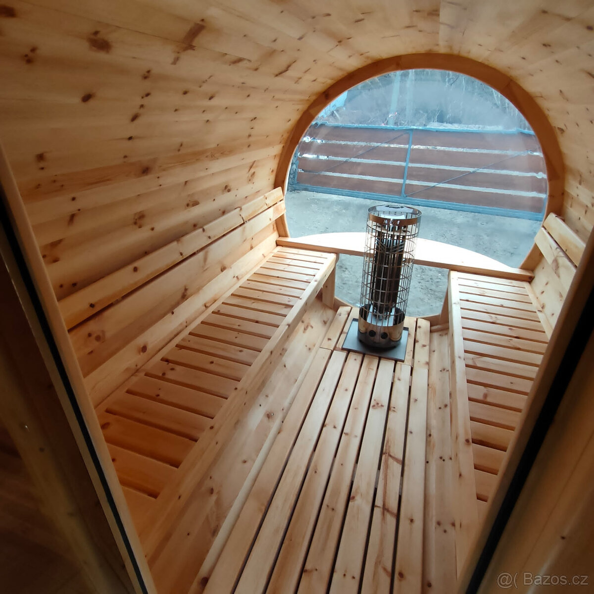 Venkovní sudová sauna s panoramatickým oknem - 10
