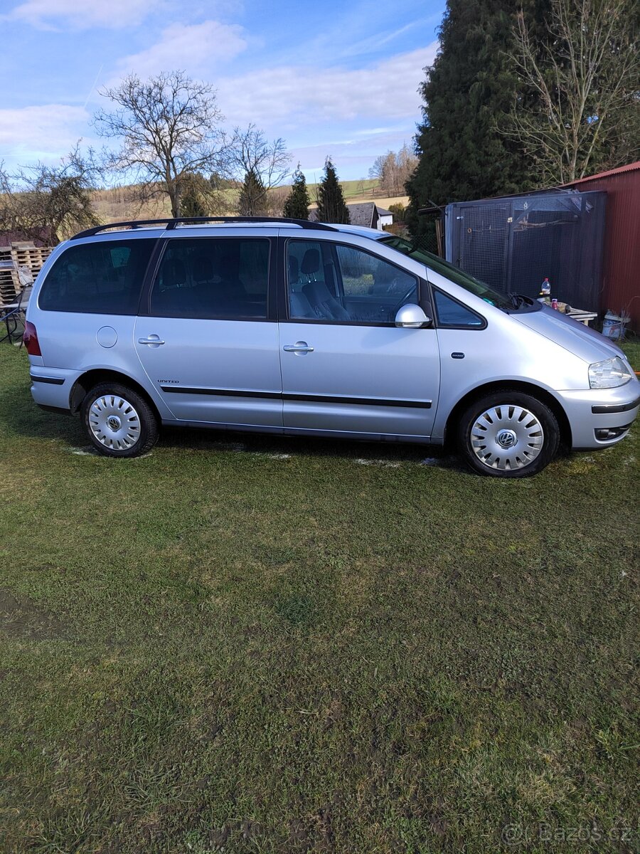 Prodám VW Sharan 2.0.tdi v2009 - 10