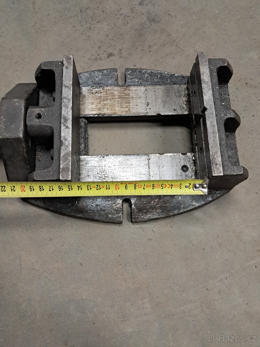 Strojní svěrák - 10