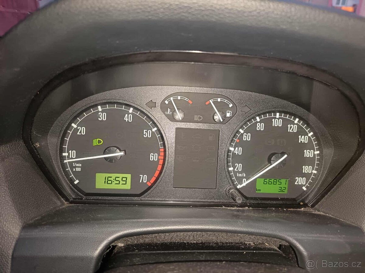 Skoa Fabia Junior 1.0 37kw - 10