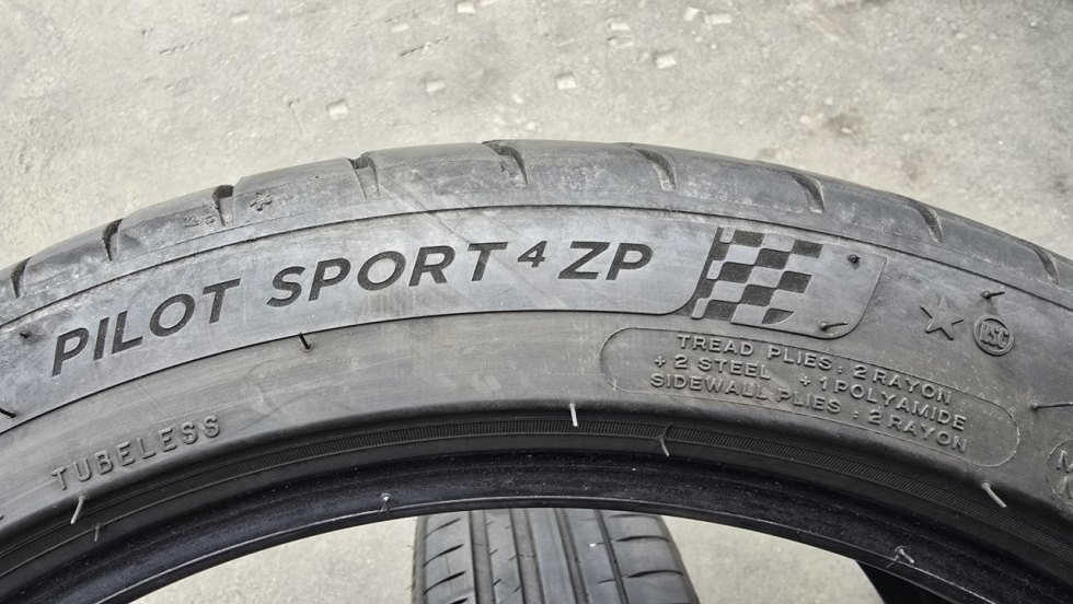 Letní pneu 225/45/18 Michelin Run Flat - 10