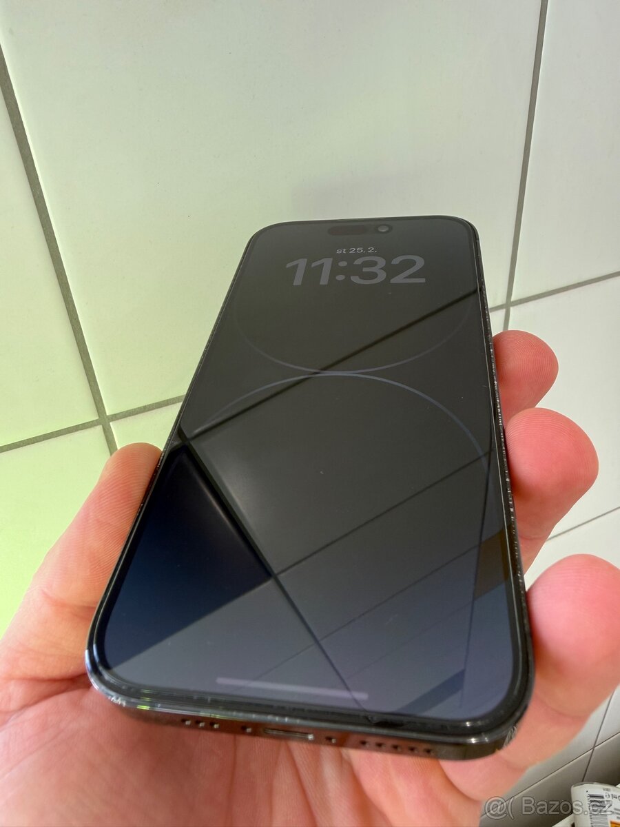 Iphone 14 pro 256 gb black černy - 10