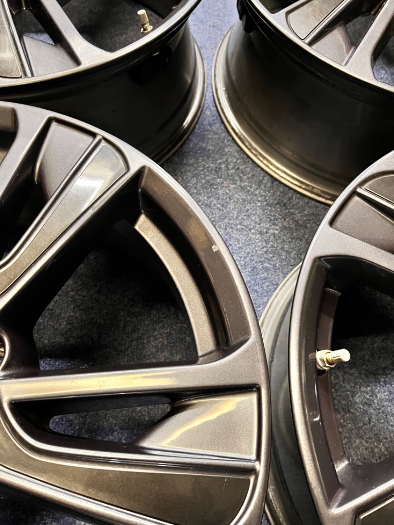 5x114,3 R17 originál alu disky Nissan Juke - 10