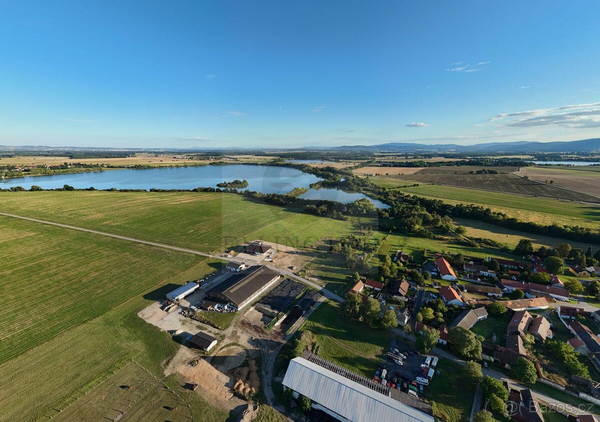 Krásný 1935m2, Plástivice - 10