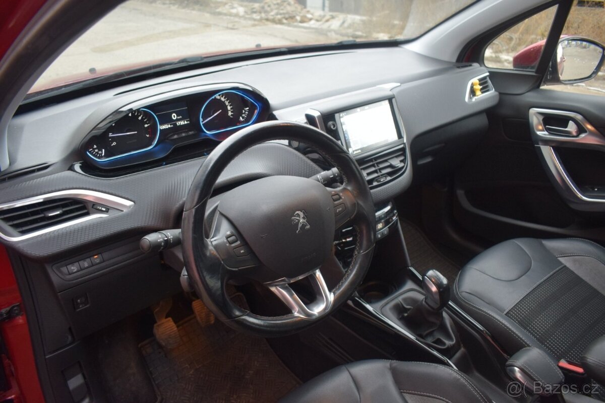 Peugeot 2008 1.2 PureTech ALLURE/VÝBAVA/MAN - 10