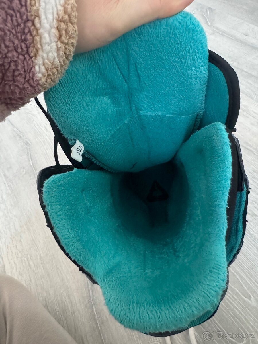 Snowboardové boty Gravity vel. 39,5 - 10