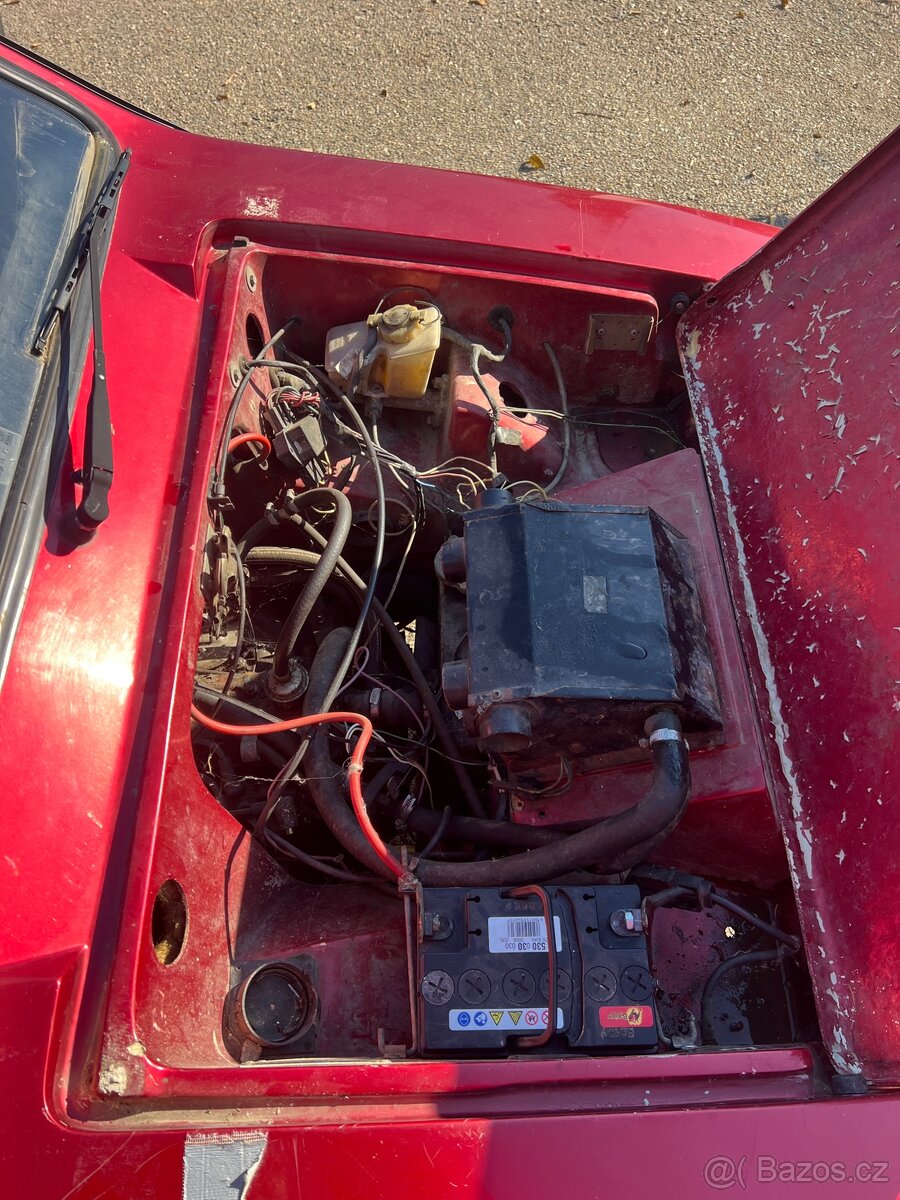 Reliant Robin - 10