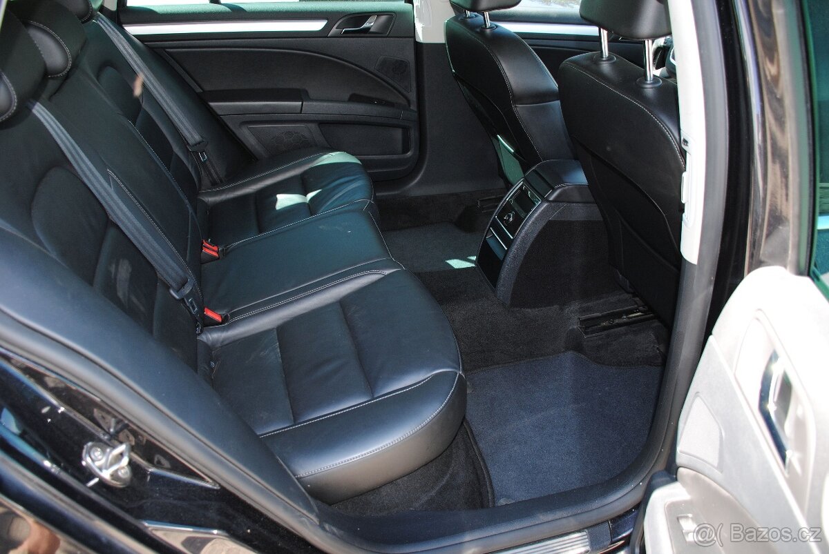 Škoda SUPERB 2 kombi 2.0TDi 125kW - 4x4 - manuál - 10