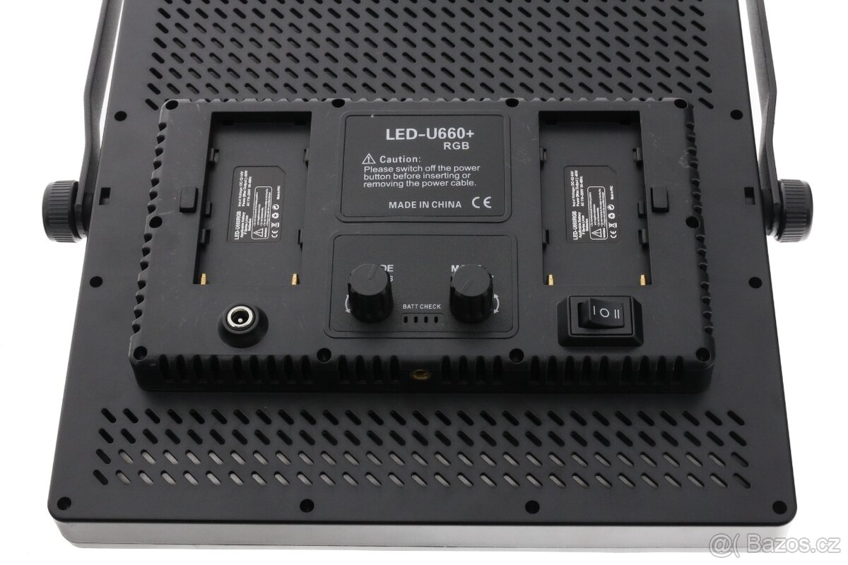 Profesionální LED světlo 660 PRO – 60W s regulací CRI 97+ - 10