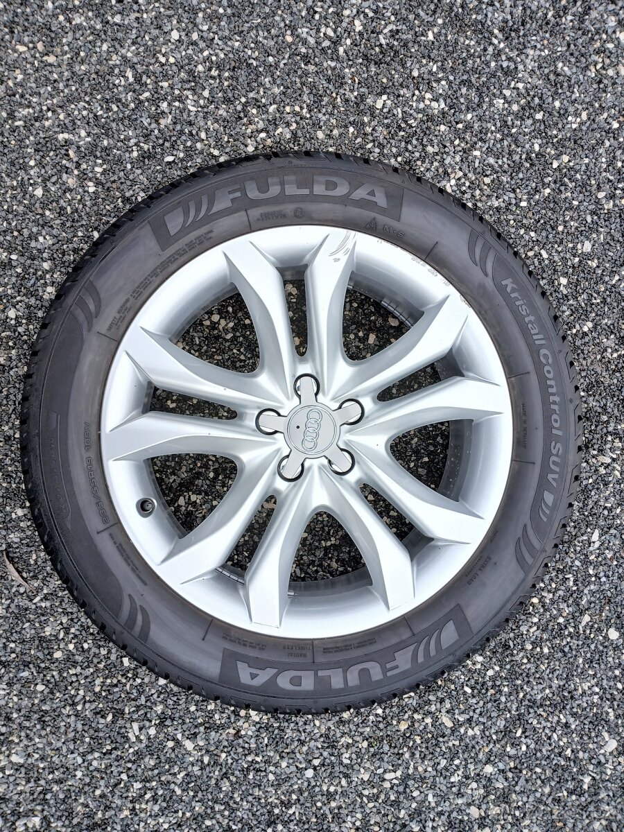 Zimní orig alu Audi Q5 Fulda 235/55/19 super vzorek 8mm - 10