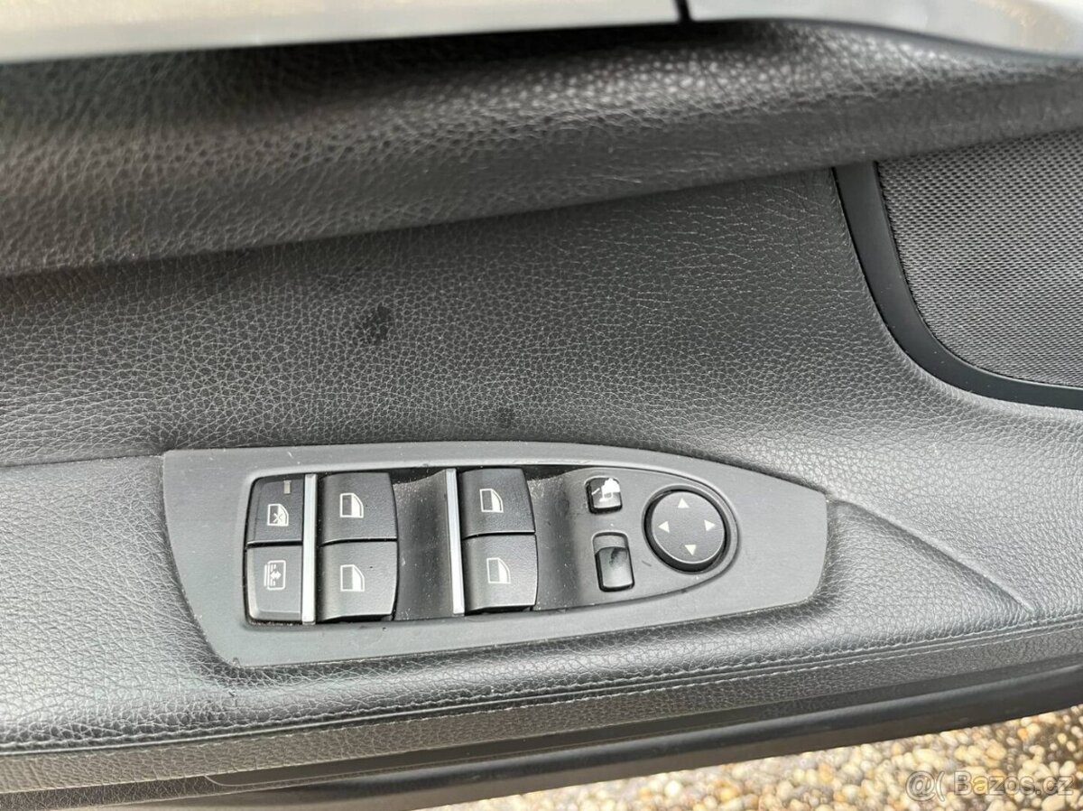 BMW 730d - 10