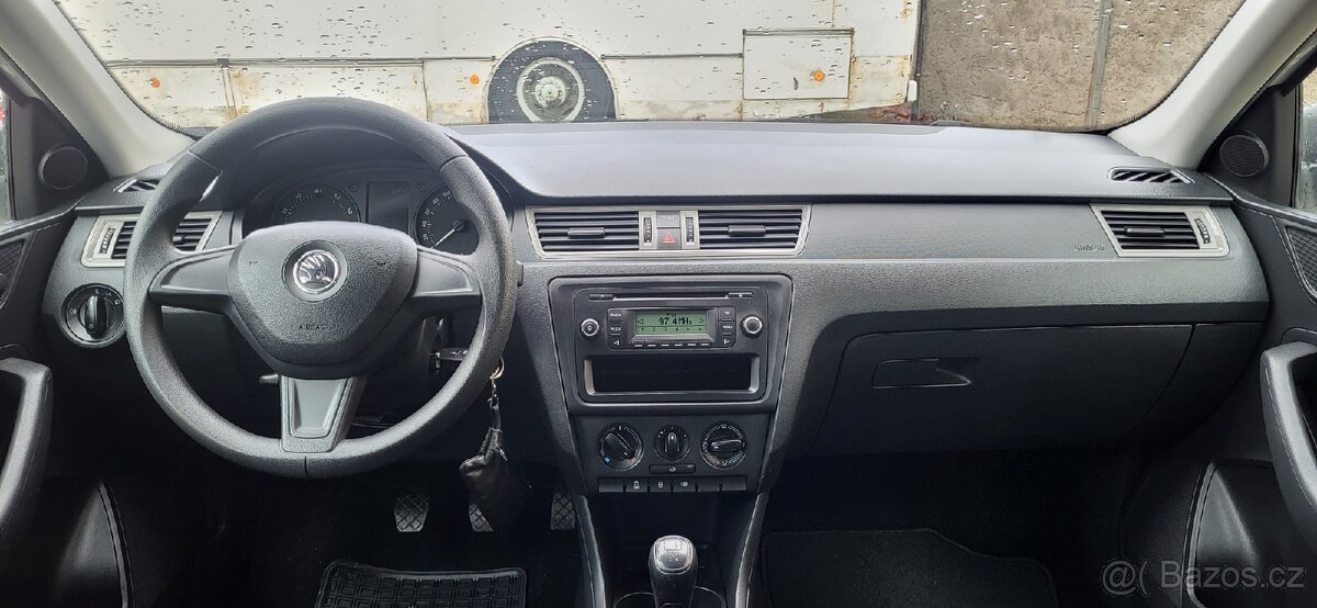 🚗 Škoda Rapid 1.2 TSI 63 kW – 2014 - 10