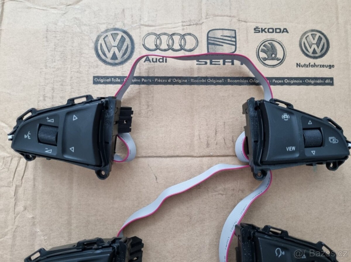 TLACIDLA NA MULTIFUNKCNY VOLANT OCTAVIA SUPERB KODIAQ - 10