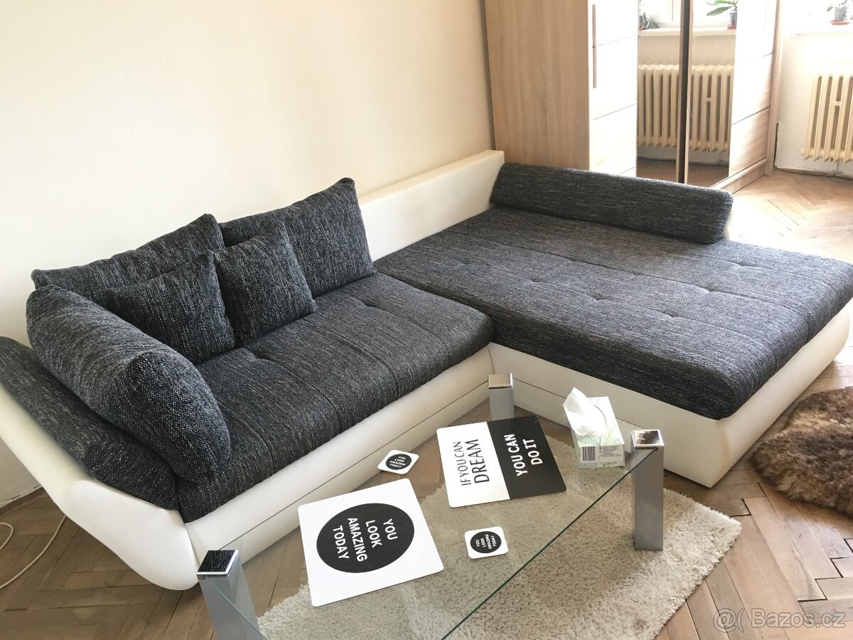 Luxusní minimalistický Konferenční stůl PC: 9 000 Kč - 10