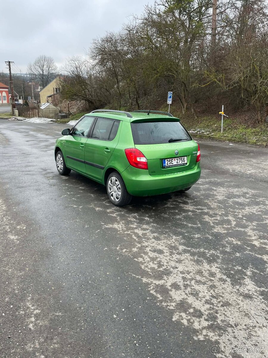 Škoda Fabia 1.2 hatchback 51kw benzín - 10