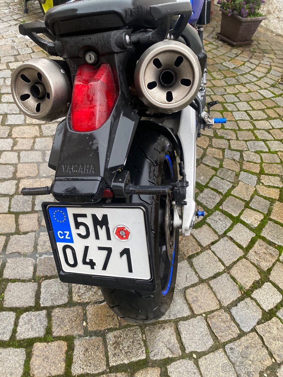 Yamaha Mt 03 - 10